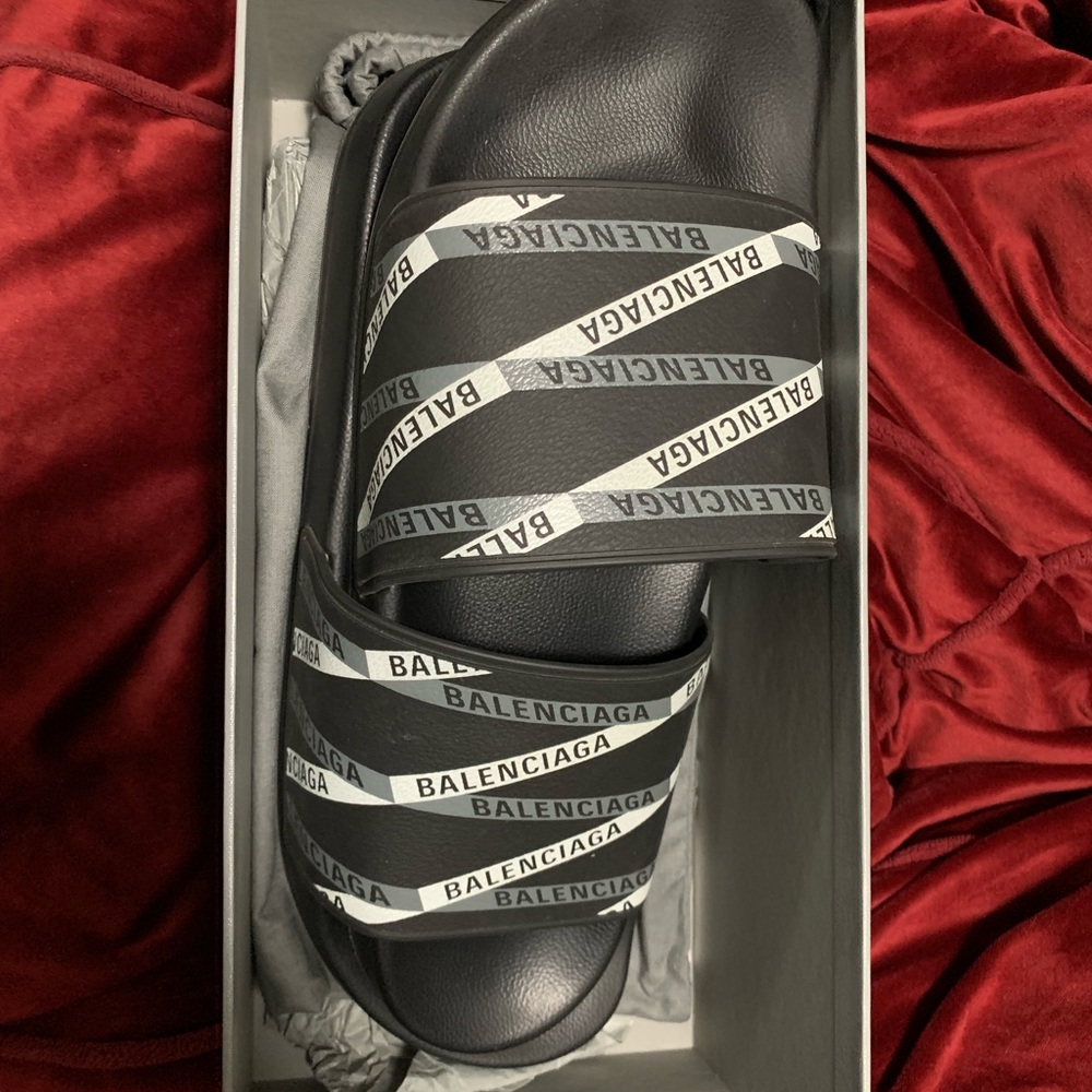 Balenciaga Slides